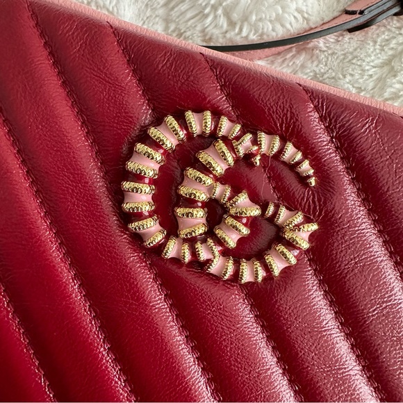 GUCCI Diagonal Small Marmont with Pink Trim - Picture 10 of 13